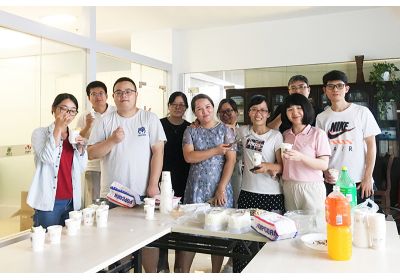 員工生日會(huì)